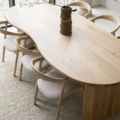 Eiken eettafel organisch - Eleonora Josh