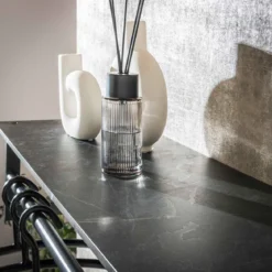 Grote kapstok zwart marmer print - Santa Marmer Melamine