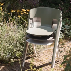 Kunststof design tuinstoel stapelbaar - Zuiver Horizon