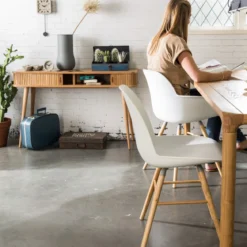 Modern houten bureau - Zuiver Barbier