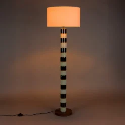 Retro vloerlamp met witte kap - Dutchbone Vertigo