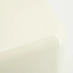 Tafeltje glanzend beige - By-Boo Dixon