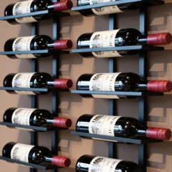Zwart wijnrek muur - Bodio Reserva 8